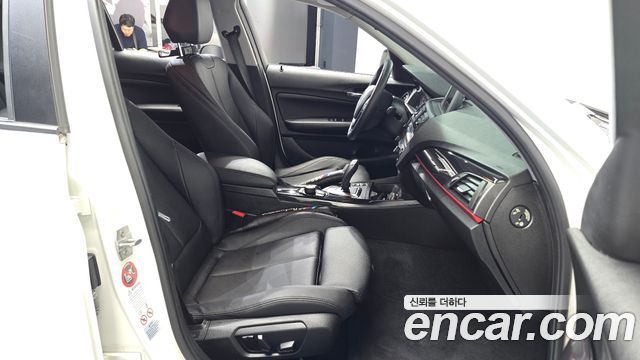 BMW 1-Series 2015 — photo 16