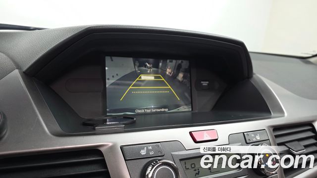 Honda Odyssey 2016 — photo 13