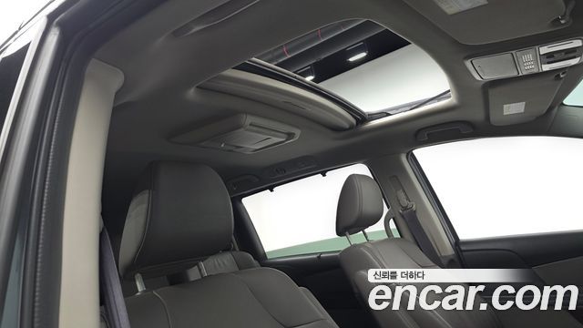Honda Odyssey 2016 — photo 14