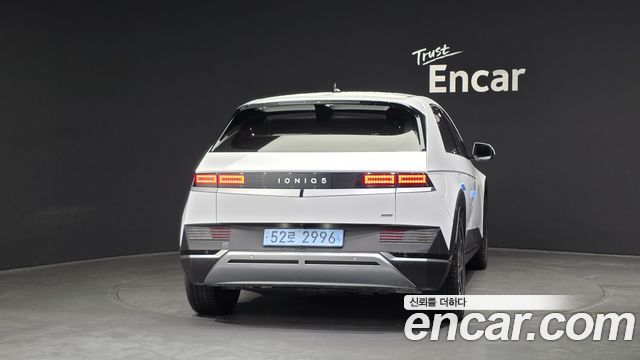 Hyundai Ioniq5 2023 — photo 4
