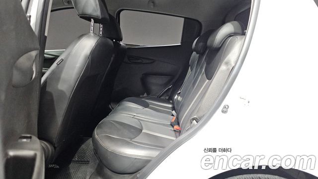 Chevrolet Korea Spark 2019 — photo 16