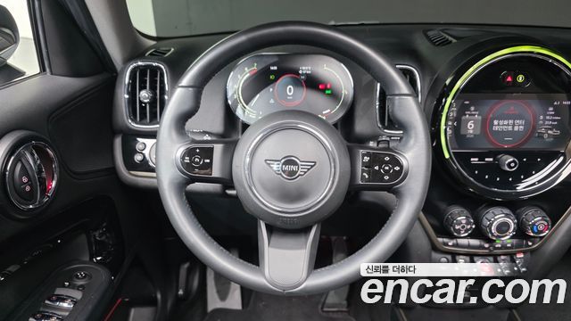 Mini Countryman 2022 — photo 21