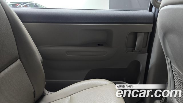 Kia Canival 2017 — photo 15
