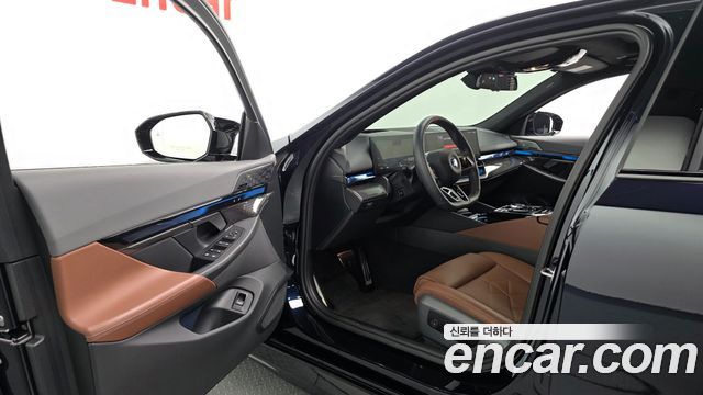 BMW i5 2024 — photo 13