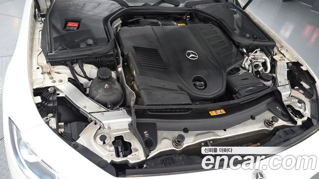 Mercedes-Benz CLS-Class 2023 — photo 6