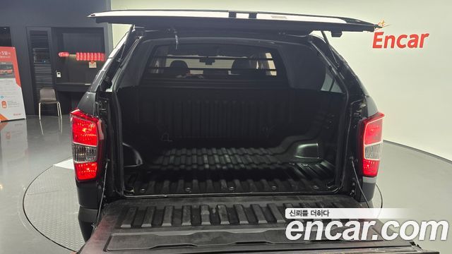 KG Mobility Rexton 2019 — photo 20