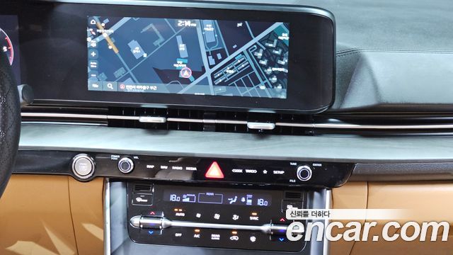 Kia Canival 2021 — photo 20
