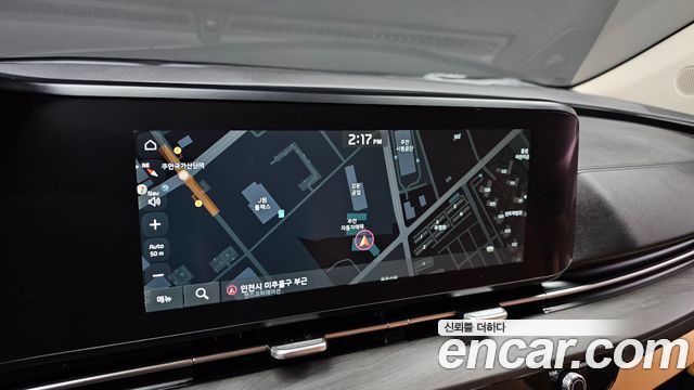 Kia Canival 2021 — photo 27