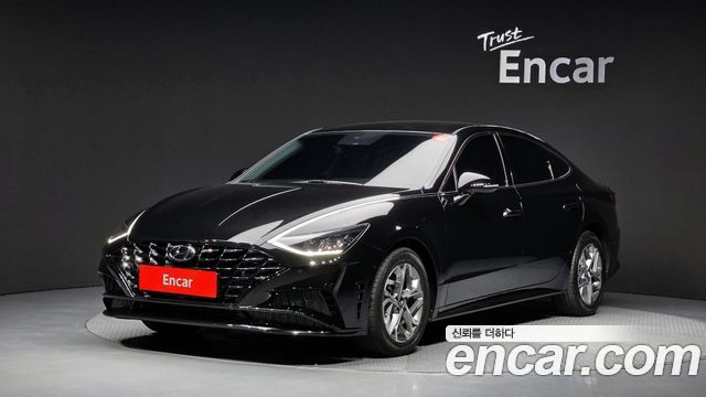 Hyundai Sonata 2022 — photo 1