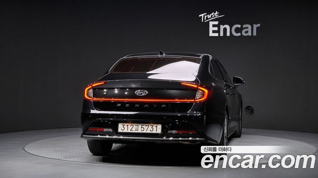 Hyundai Sonata 2022 — photo 4