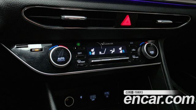 Hyundai Sonata 2022 — photo 23