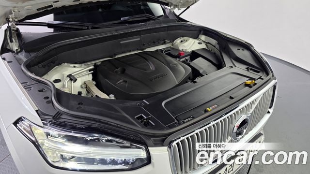 Volvo XC90 2017 — photo 6