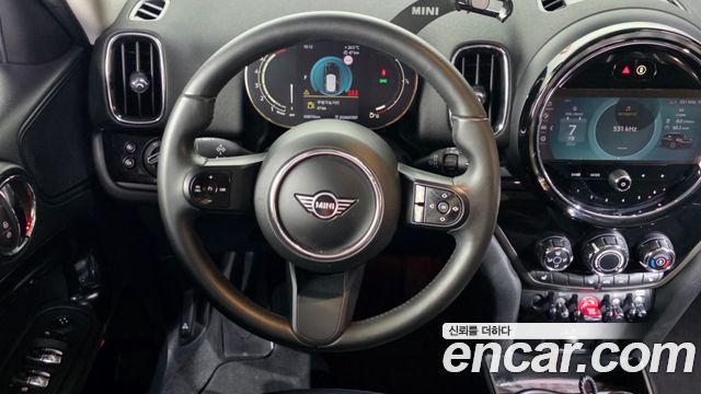 Mini Countryman 2022 — photo 19
