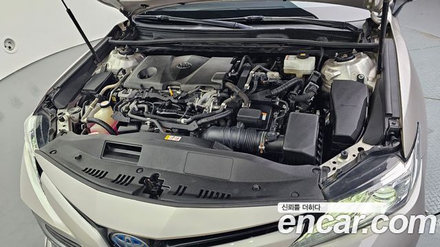 Toyota Camry 2019 — photo 6