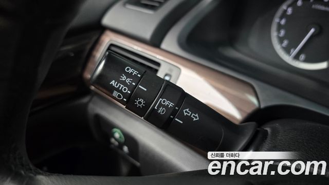 Honda Accord 2017 — photo 28