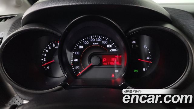 Kia RAY 2015 — photo 8