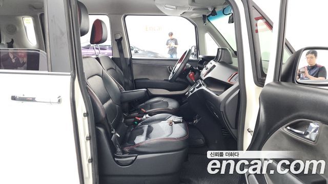 Kia RAY 2015 — photo 11