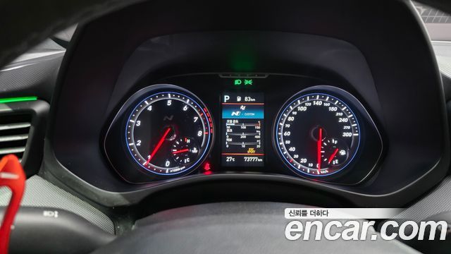 Hyundai Veloster 2021 — photo 8