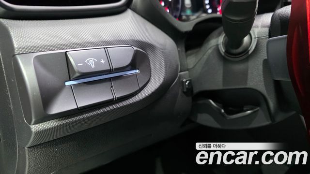 Hyundai Veloster 2021 — photo 12