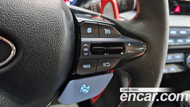 Hyundai Veloster 2021 — photo 18