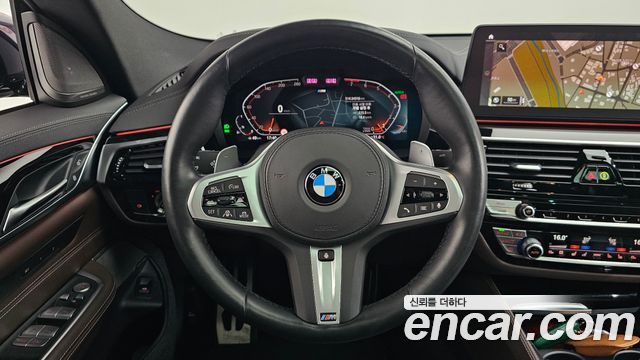 BMW Gran Turismo 2022 — photo 20