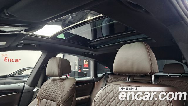 BMW Gran Turismo 2022 — photo 24