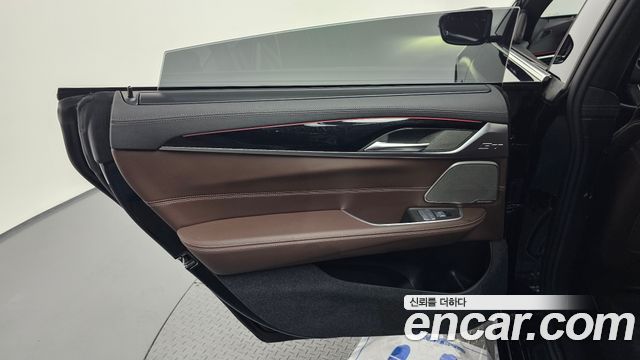 BMW Gran Turismo 2022 — photo 15