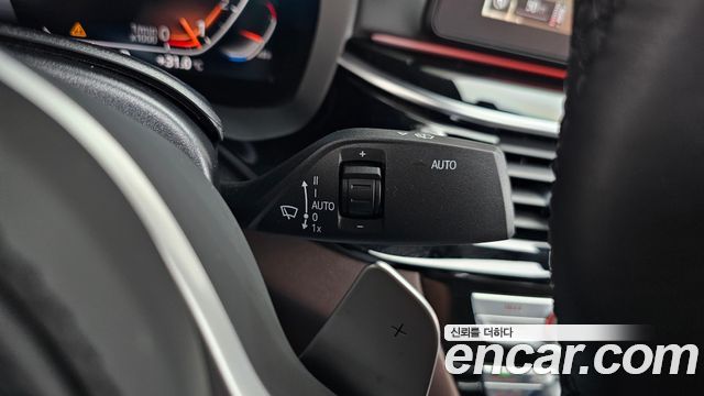 BMW Gran Turismo 2022 — photo 30