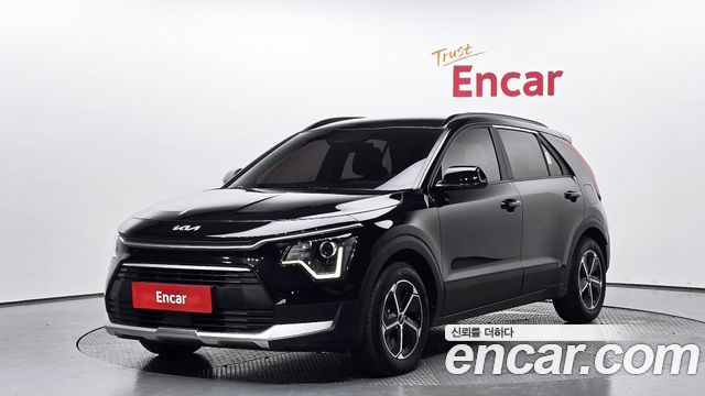 Kia Niro 2024 — photo 1