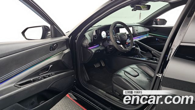 Hyundai AVANTE 2023 — photo 10