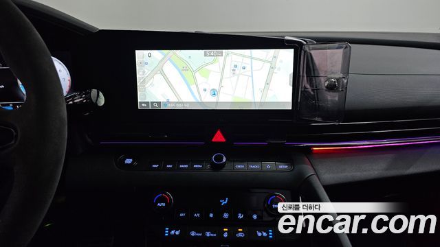 Hyundai AVANTE 2023 — photo 13