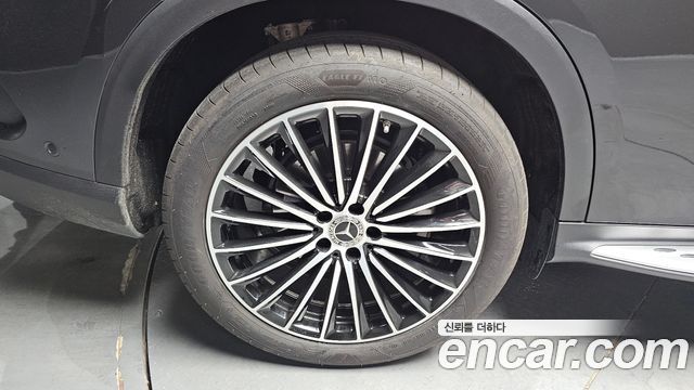 Mercedes-Benz GLC-Class 2024 — photo 5