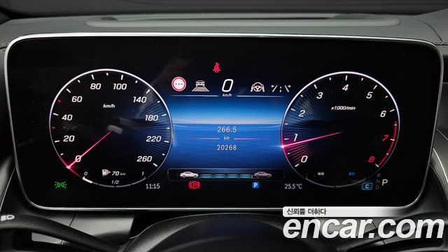 Mercedes-Benz GLC-Class 2024 — photo 8