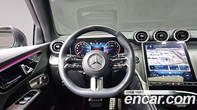 Mercedes-Benz GLC-Class 2024 — photo 12
