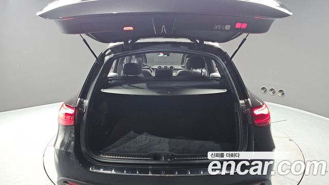 Mercedes-Benz GLC-Class 2024 — photo 20
