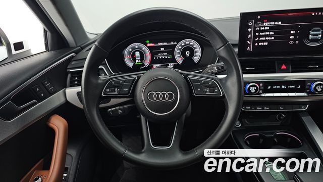Audi A4 2021 — photo 13
