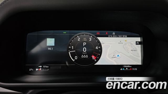 Land Rover Defender 2023 — photo 11