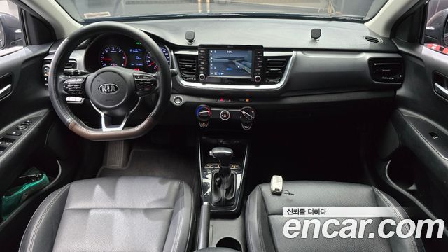 Kia Stonic 2018 — photo 10