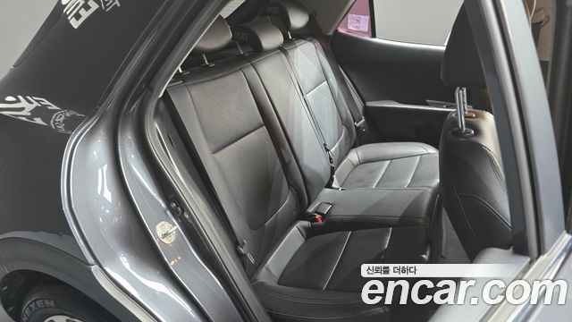 Kia Stonic 2018 — photo 18