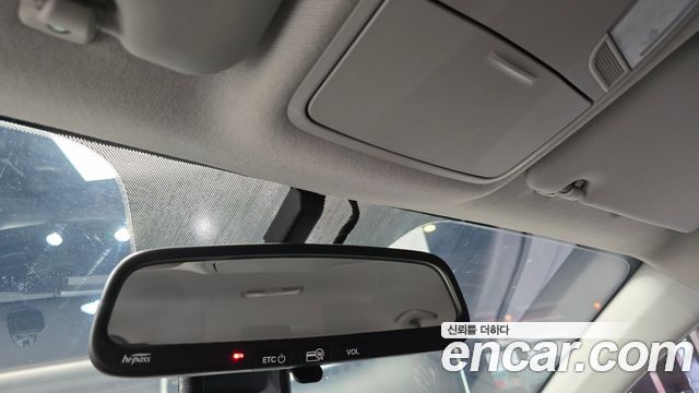 Kia Stonic 2018 — photo 23