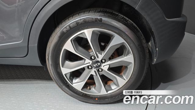Kia Stonic 2018 — photo 7