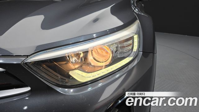 Kia Stonic 2018 — photo 8