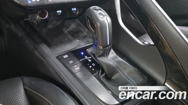 Hyundai AVANTE 2022 — photo 9
