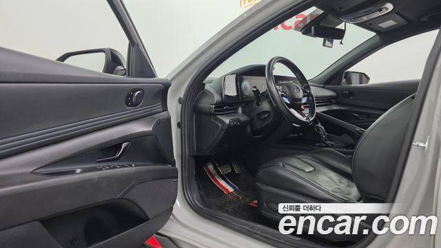 Hyundai AVANTE 2022 — photo 11
