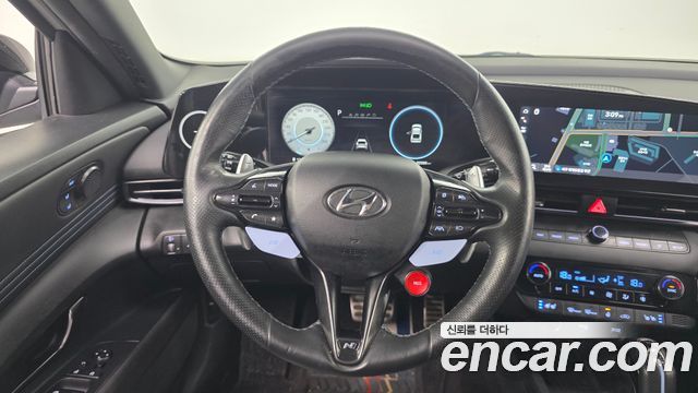Hyundai AVANTE 2022 — photo 12