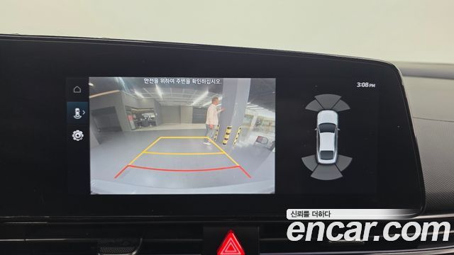 Hyundai AVANTE 2022 — photo 16