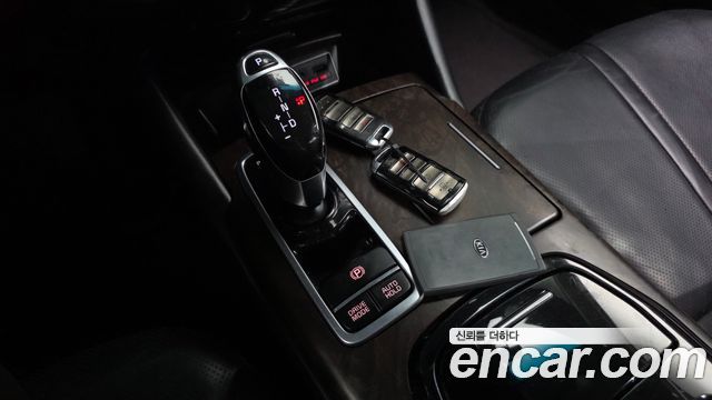 Kia K9 2013 — photo 9