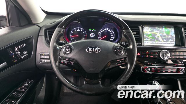 Kia K9 2013 — photo 12