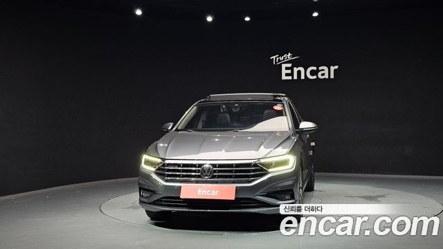 Volkswagen Jetta 2021 — photo 3