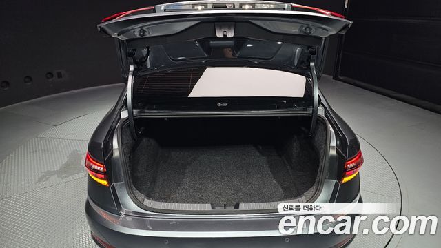 Volkswagen Jetta 2021 — photo 26